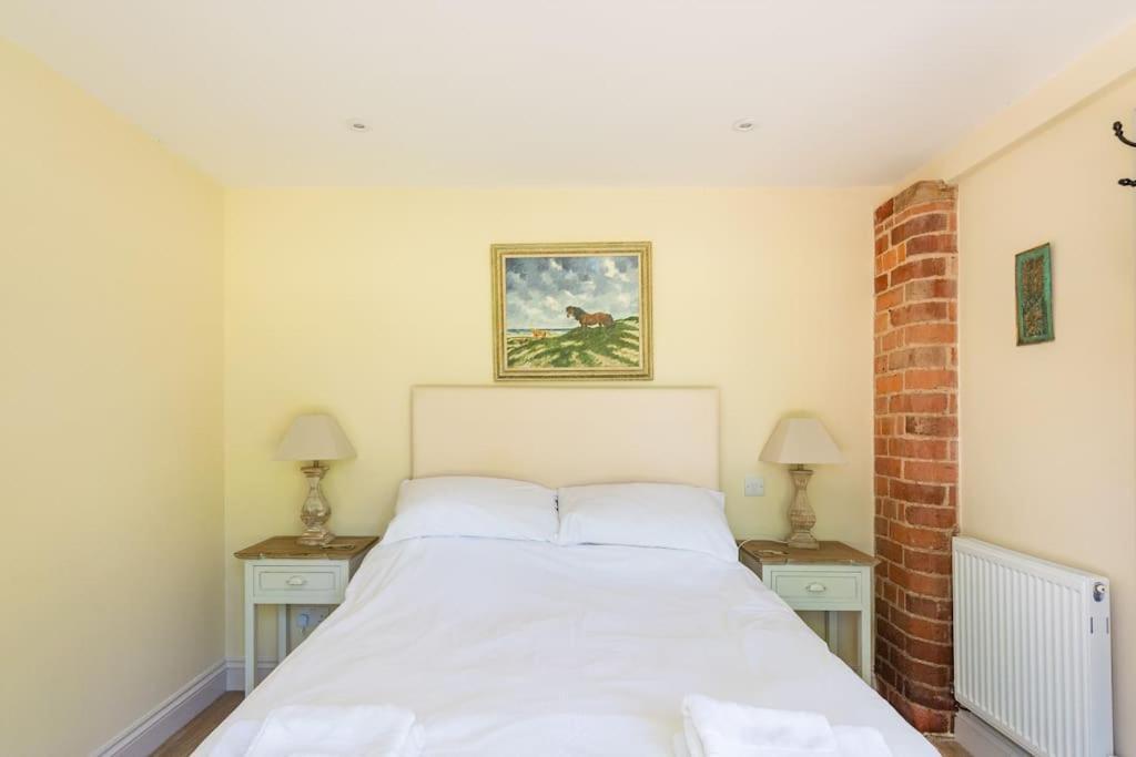 The Granary At Hawkhurst *
