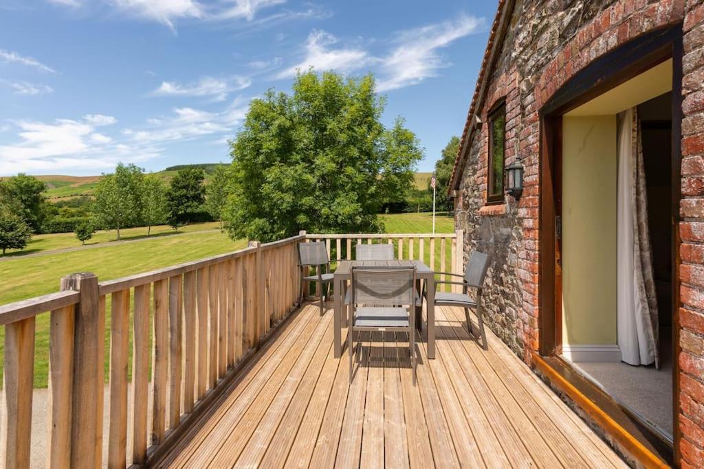 The Granary At Hawkhurst Holiday home Craven Arms